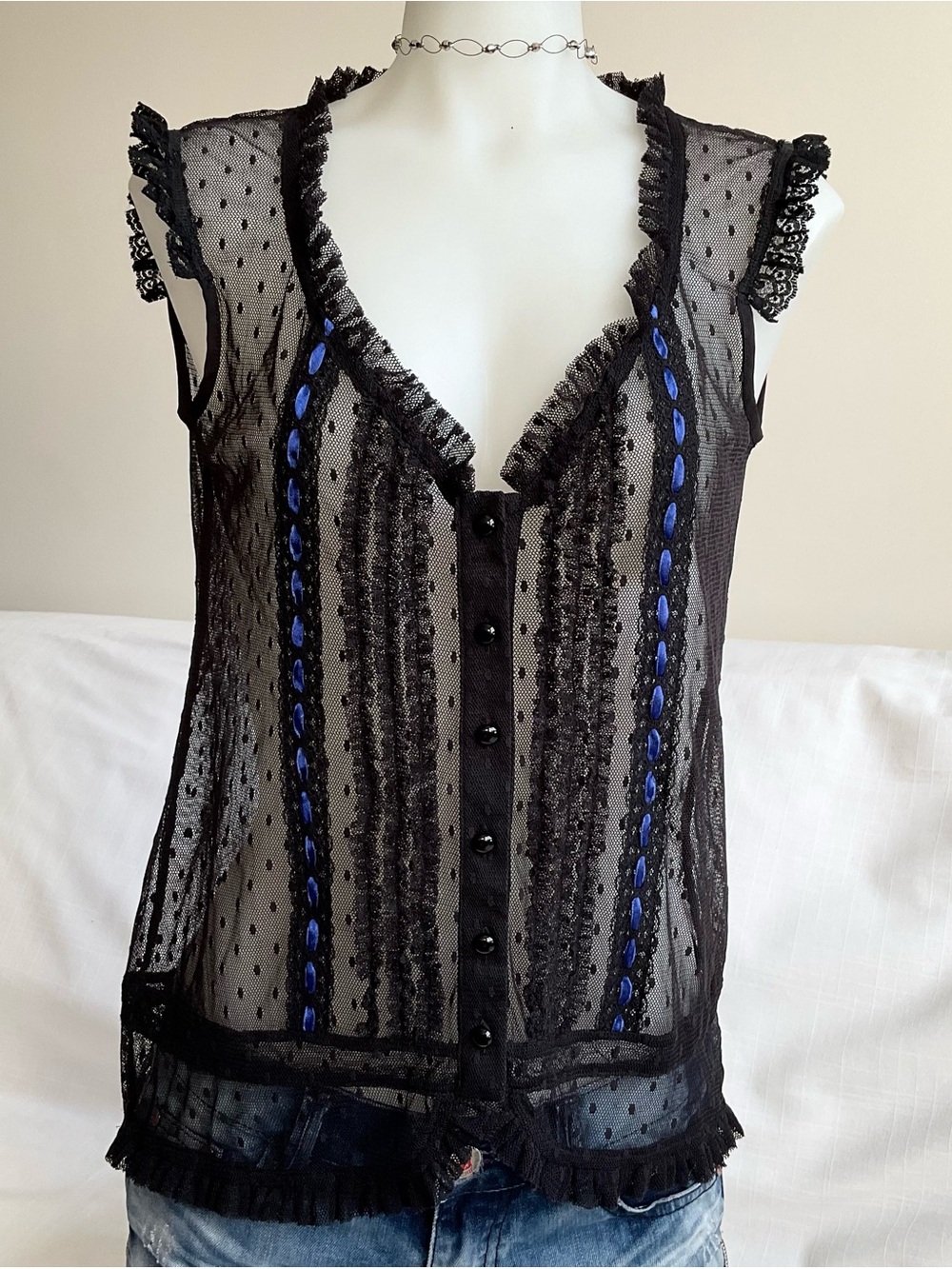 Kimchi Blue | Y2K Sheer Mesh Lace Whimsigoth Scene Button Up Top | M